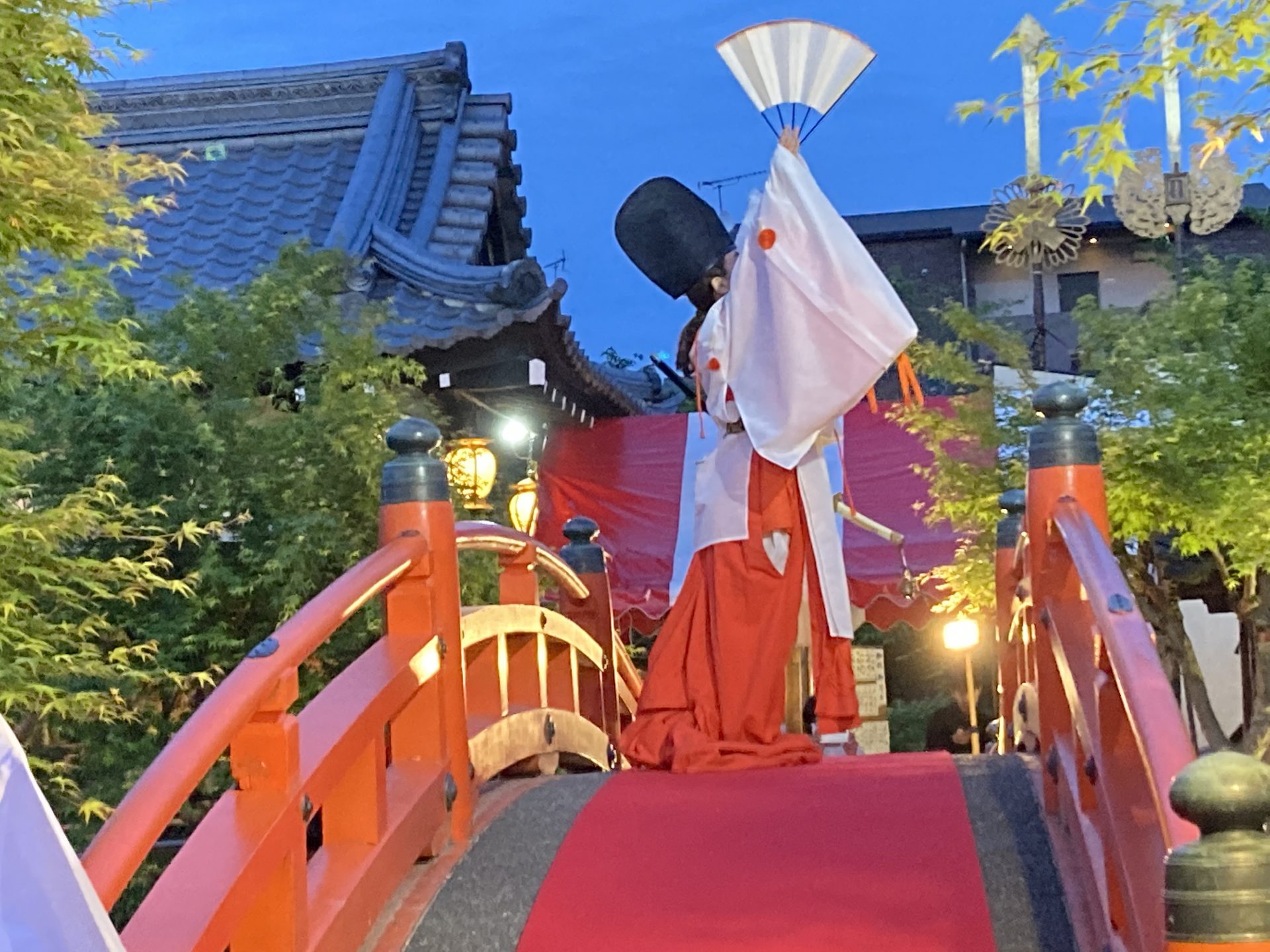 空海の“雨乞い祈祷”から1200年 義経が見初めた静御前の舞も“雨乞い”だった…京都・神泉苑 | ラジトピ ラジオ関西トピックス